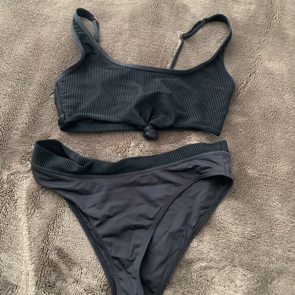 Top and two bottoms! Great condition